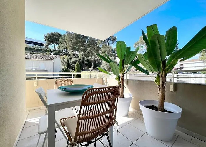 Apartament Paisible Avec Piscine La Ciotat